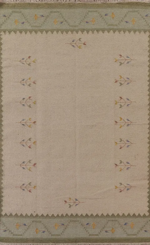 Flat Woven Kilim Rug with Soft Green Border and Floral Details 7x10