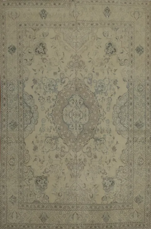 Artful Tabriz Persian Area Rug 9x13 with Decorative Floral Medley