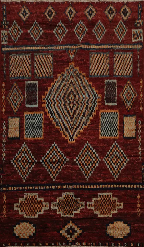 Capture Timeless with Artisan-Crafted Moroccan Area Rug 7x10