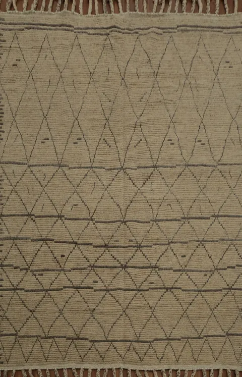 Elegant Handcrafted Wool Moroccan Area Rug 8x10