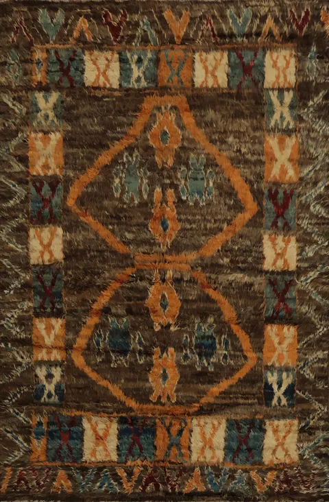 Moroccan Berber Area Rug 7x10 with Distinct Geometric Patterns