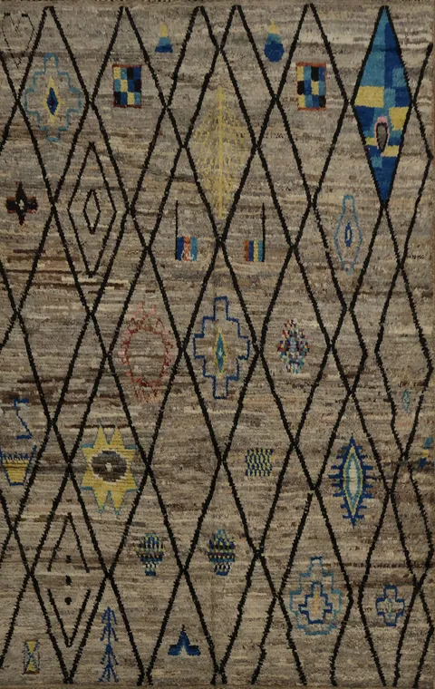 Handmade Moroccan Area Rug 7x10