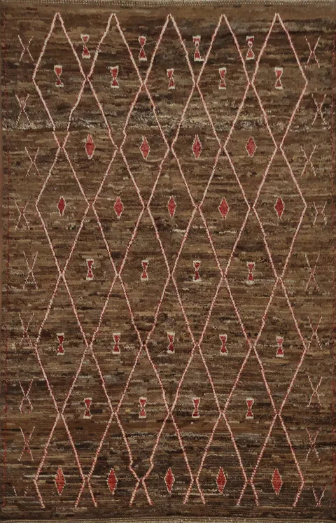 Elegant Moroccan Area Rug 7x10 with Geometric Diamond Patterns