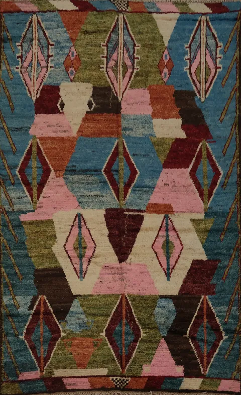 Bold Geometric Pattern Moroccan Wool Rug for Vibrant Room Decor 6x8