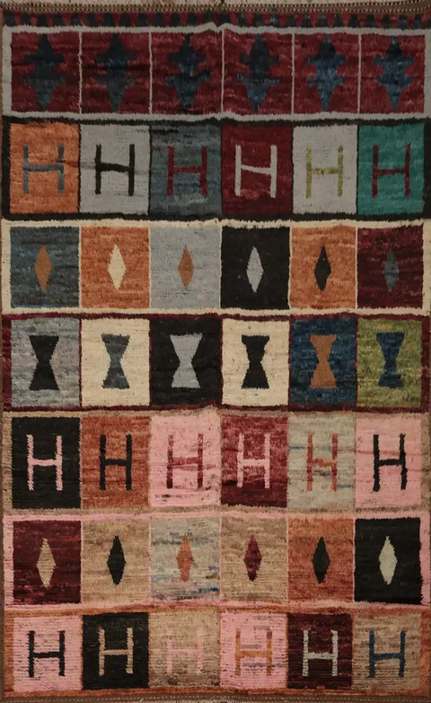 Colorful Geometric Moroccan Area Rug 7x10 for a Vibrant Living Room