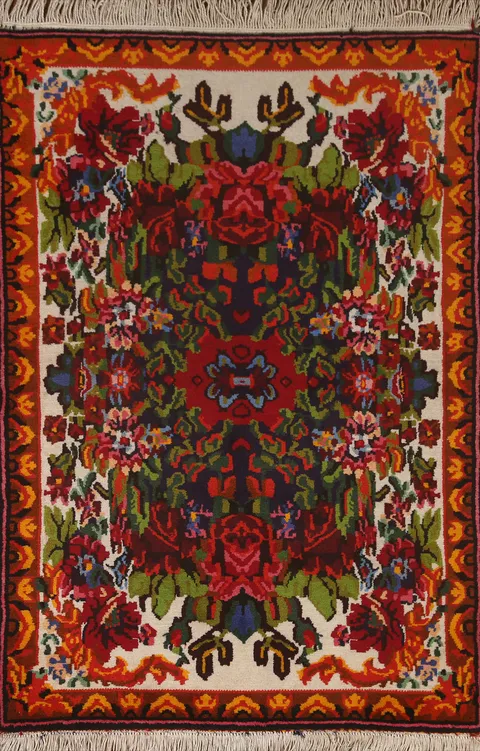 Floral Bakhtiari Persian Area Rug 3x5