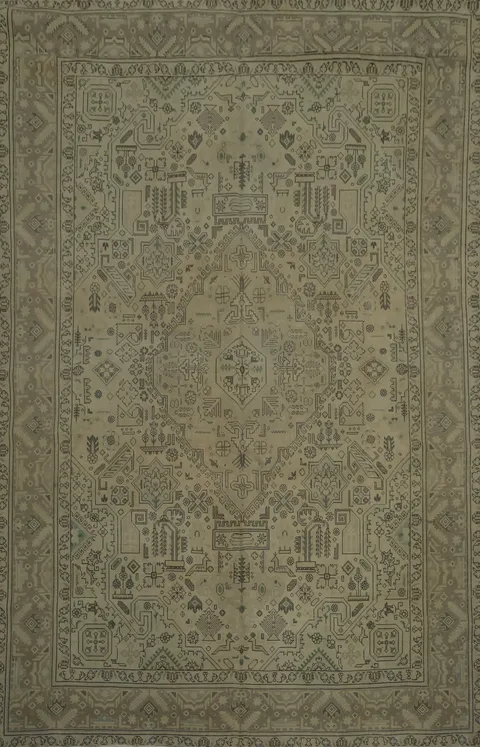 Classic Tabriz Persian Area Rug 8x12 in Earthy Tones and Patterns