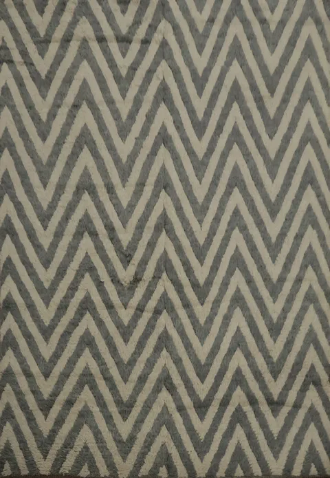 Chic Chevron Print Moroccan Area Rug 8x9 Perfect for Trendy Homes
