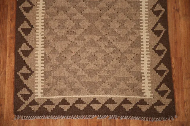 https://image-static-obj.rugsource.com/small/101072_2027371_c4a946b8.jpeg