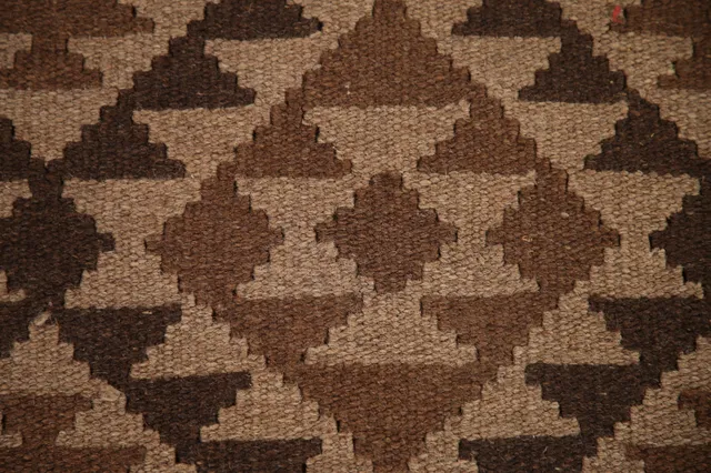 https://image-static-obj.rugsource.com/small/101671_2038344_1ee64a77.jpeg