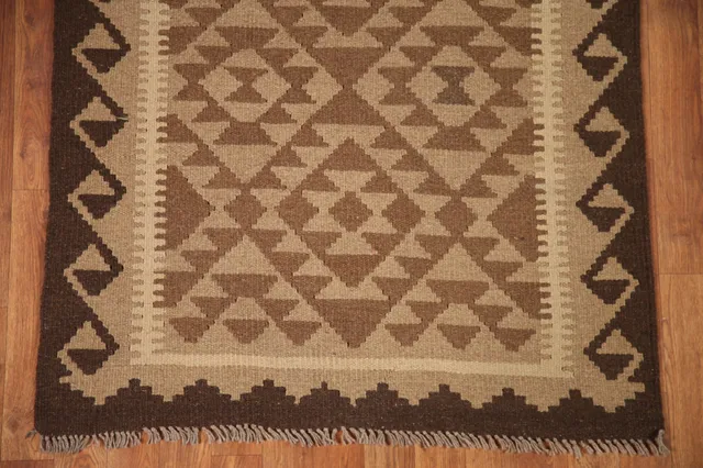 https://image-static-obj.rugsource.com/small/101673_2038358_3610508e.jpeg