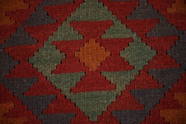 https://image-static-obj.rugsource.com/small/101742_2030772_549de2bd.jpeg