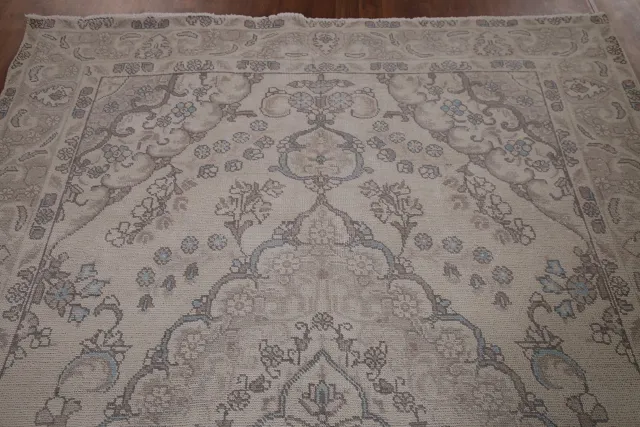 https://image-static-obj.rugsource.com/small/101808_2029451_1f5223f9.jpeg