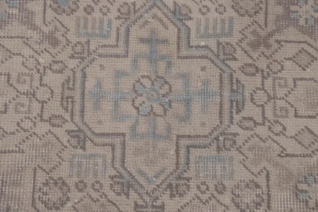 https://image-static-obj.rugsource.com/small/101862_2030662_0c6d494c.jpeg