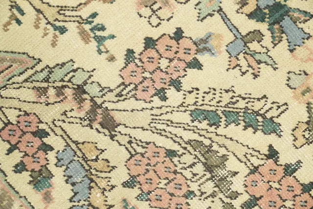 https://image-static-obj.rugsource.com/small/102168_3436737_7e2726b4.jpeg
