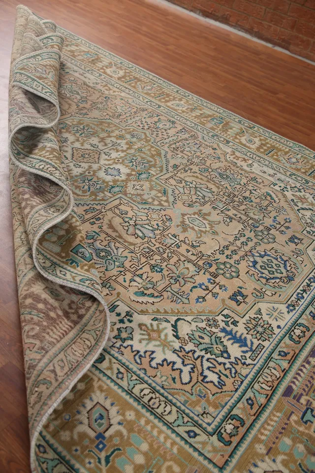 https://image-static-obj.rugsource.com/small/102304_2041759_bcd2f5c3.jpeg