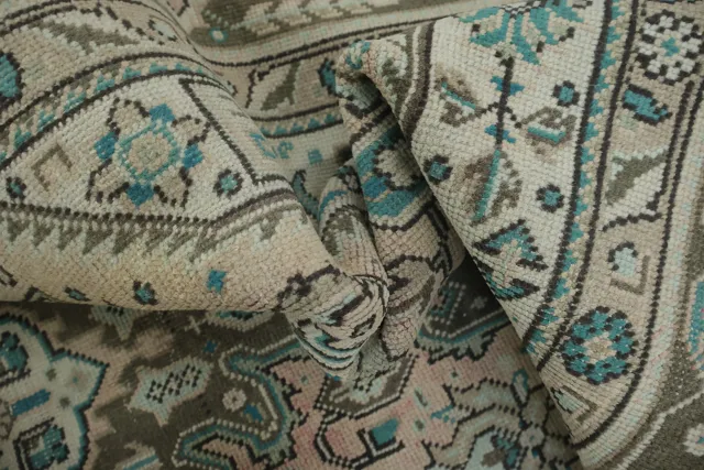 https://image-static-obj.rugsource.com/small/102460_3445408_acc568e0.jpeg
