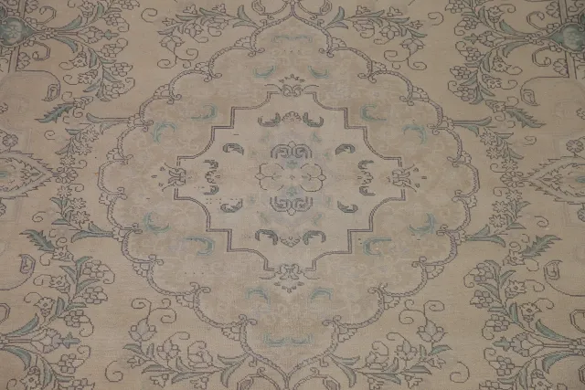 https://image-static-obj.rugsource.com/small/102588_2046570_056d34ea.jpeg