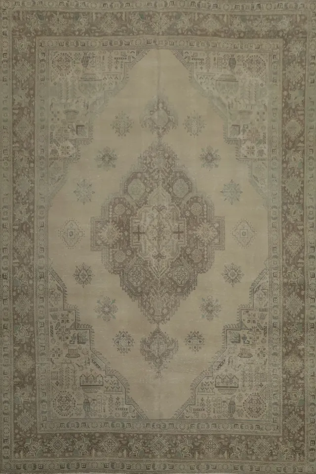 https://image-static-obj.rugsource.com/small/102619_3141343_066a280e.jpeg