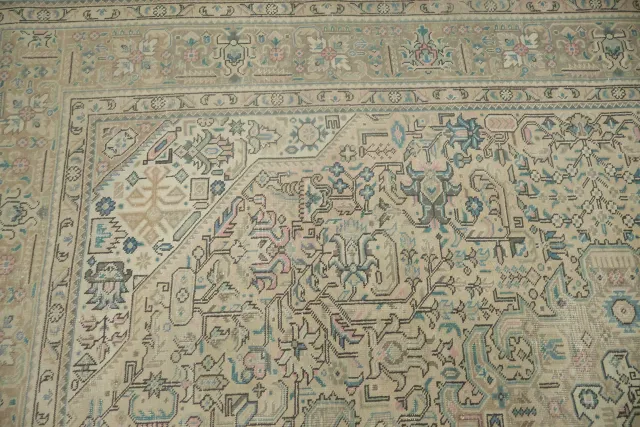 https://image-static-obj.rugsource.com/small/103268_3382763_04201880.jpeg