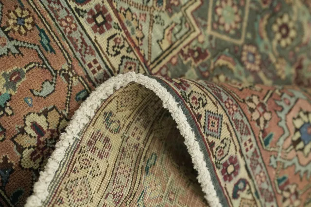 https://image-static-obj.rugsource.com/small/103380_3379198_12c5af66.jpeg