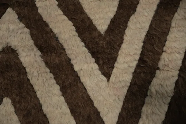 https://image-static-obj.rugsource.com/small/103553_3169255_9e2ece23.jpeg