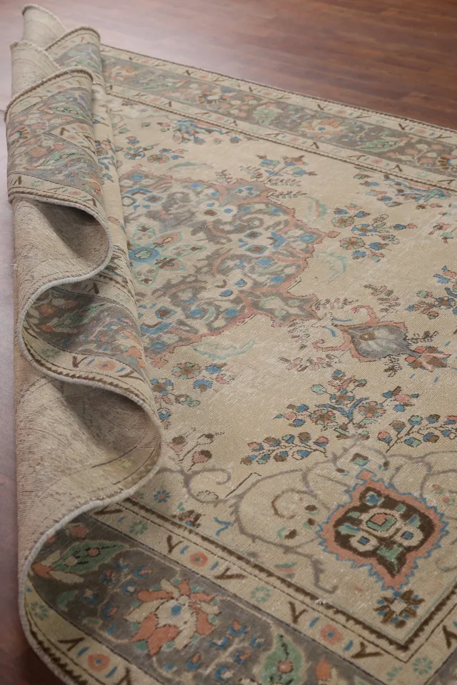 https://image-static-obj.rugsource.com/small/103943_2065952_da152f63.jpeg
