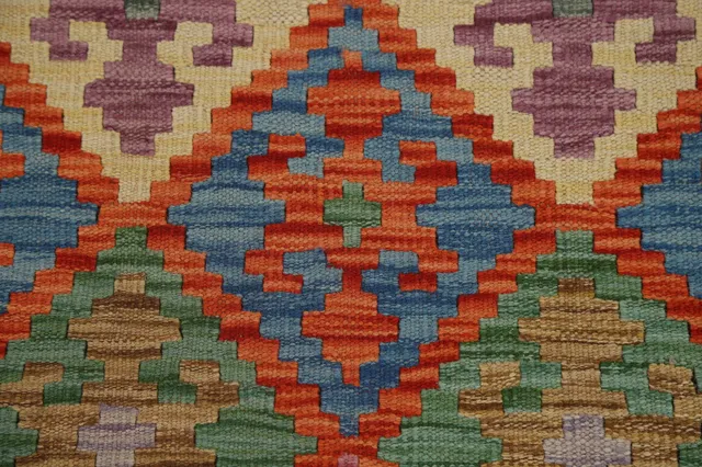 https://image-static-obj.rugsource.com/small/104360_2070307_57c2b05c.jpeg