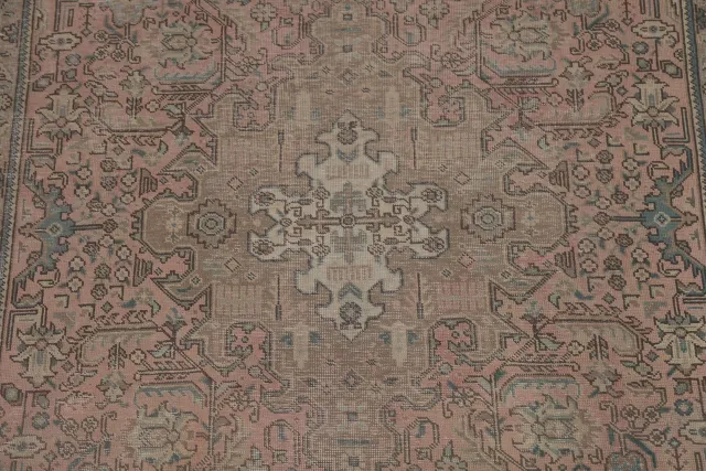 https://image-static-obj.rugsource.com/small/104505_2070589_0144a69c.jpeg