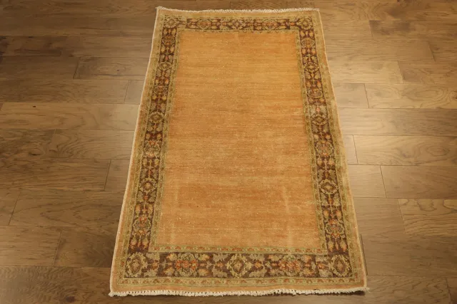 https://image-static-obj.rugsource.com/small/104549_3471825_e655f967.jpeg
