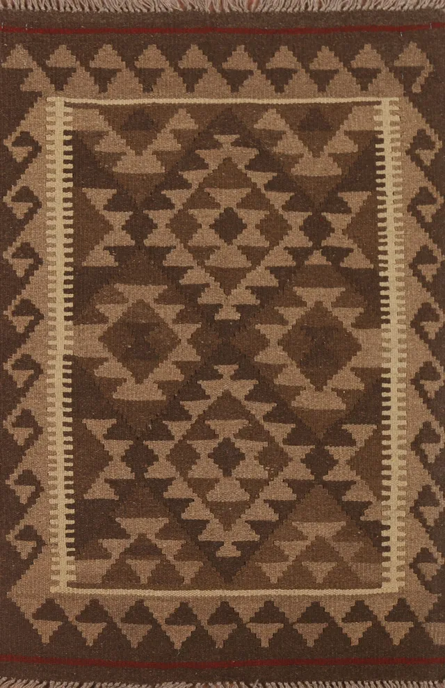 https://image-static-obj.rugsource.com/small/104672_2074799_2b303201.jpeg