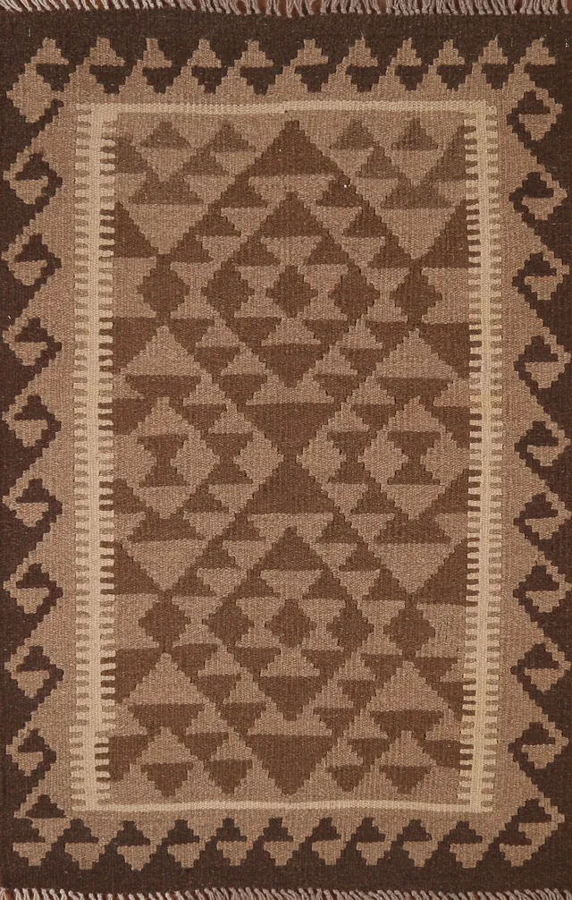 https://image-static-obj.rugsource.com/small/104686_2074807_38b6c33a.jpeg