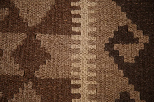 https://image-static-obj.rugsource.com/small/104686_2075075_c7b28e3f.jpeg