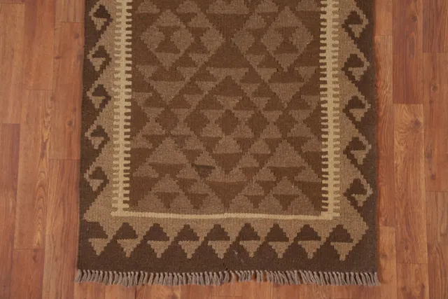 https://image-static-obj.rugsource.com/small/104706_2075318_18481802.jpeg