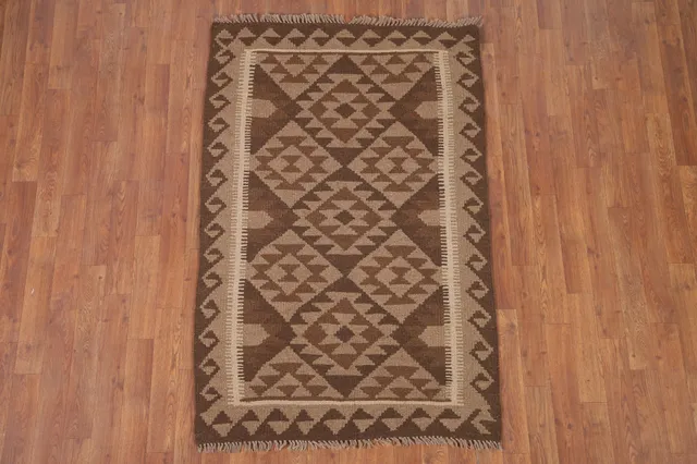 https://image-static-obj.rugsource.com/small/104721_2076053_070a51dd.jpeg