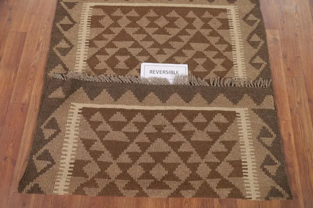 https://image-static-obj.rugsource.com/small/104737_2078295_b7740739.jpeg