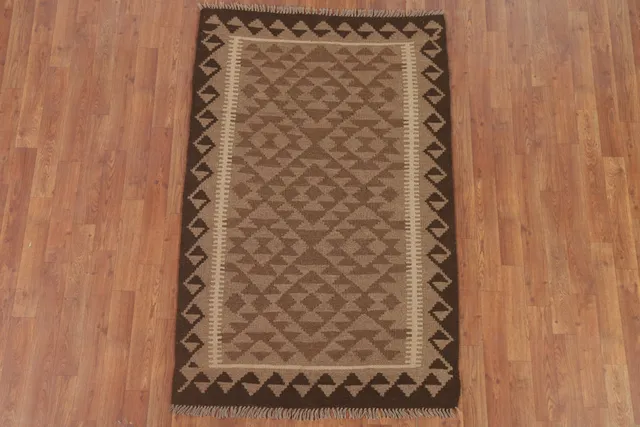 https://image-static-obj.rugsource.com/small/104741_2078297_c7e10a40.jpeg