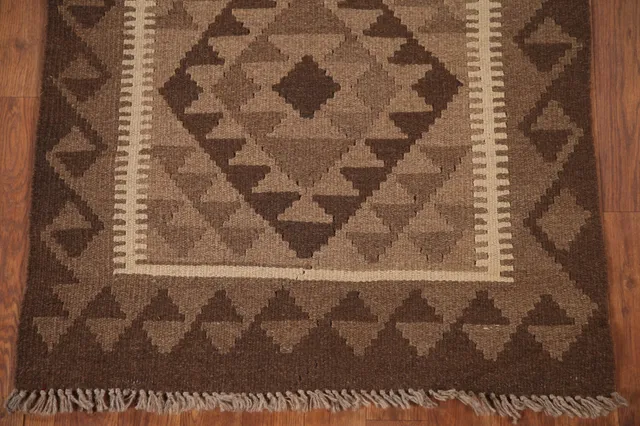 https://image-static-obj.rugsource.com/small/104792_2077575_7dd2850f.jpeg