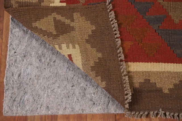 https://image-static-obj.rugsource.com/small/104897_2078716_fe829e21.jpeg