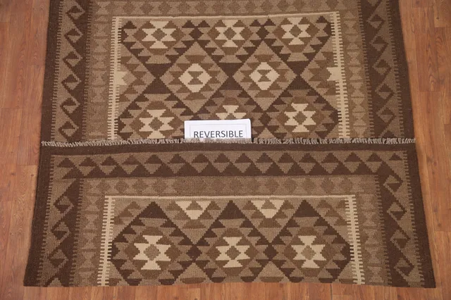 https://image-static-obj.rugsource.com/small/104933_2079352_b9f5390a.jpeg