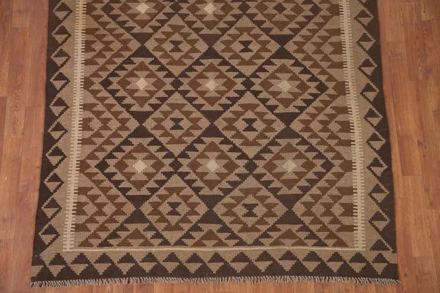 https://image-static-obj.rugsource.com/small/104990_2079813_ba18af45.jpeg