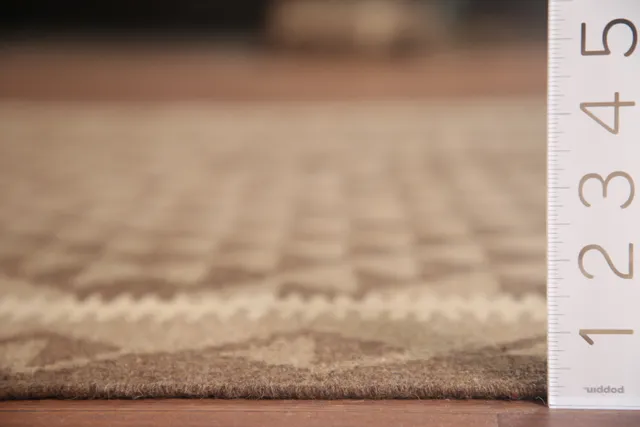 https://image-static-obj.rugsource.com/small/104999_2079224_a83b67e9.jpeg