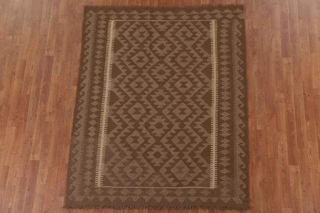 https://image-static-obj.rugsource.com/small/105006_2079448_38624962.jpeg