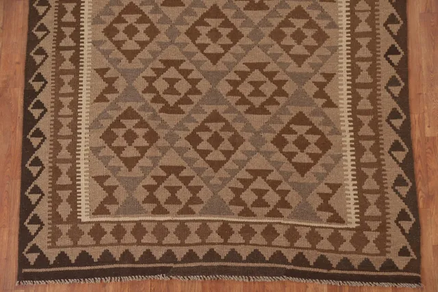 https://image-static-obj.rugsource.com/small/105093_2080900_7058b46c.jpeg