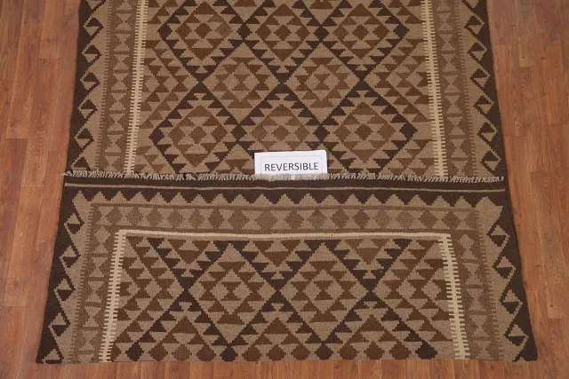 https://image-static-obj.rugsource.com/small/105098_2080924_0d415169.jpeg