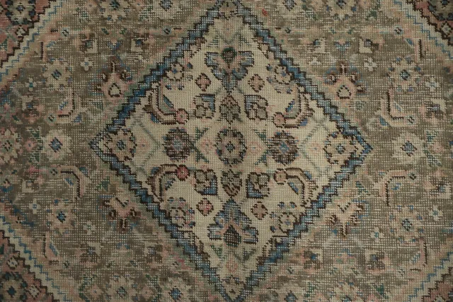 https://image-static-obj.rugsource.com/small/105944_3138579_bb8c3650.jpeg