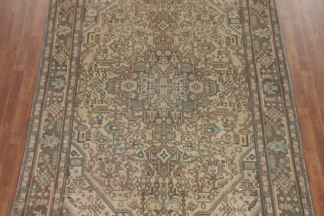 https://image-static-obj.rugsource.com/small/106005_2100560_05e48647.jpeg