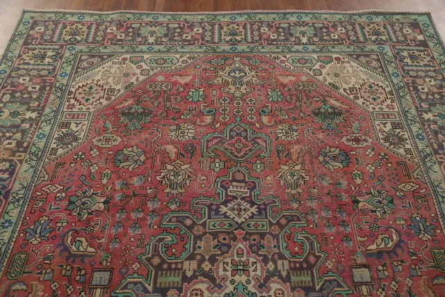 https://image-static-obj.rugsource.com/small/106045_2100498_53135f52.jpeg
