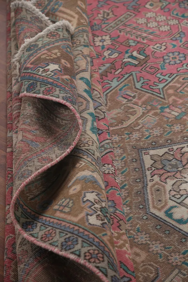 https://image-static-obj.rugsource.com/small/106484_2109851_9d446556.jpeg