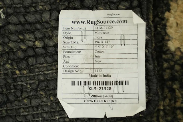 https://image-static-obj.rugsource.com/small/107483_3388155_fbf803f3.jpeg